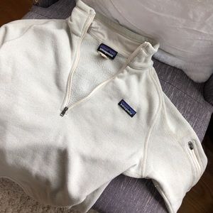 Patagonia sweatshirt